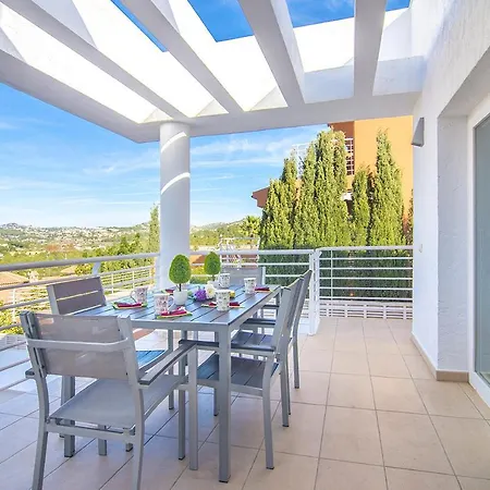 Villas Guzman - Naelle Villa *