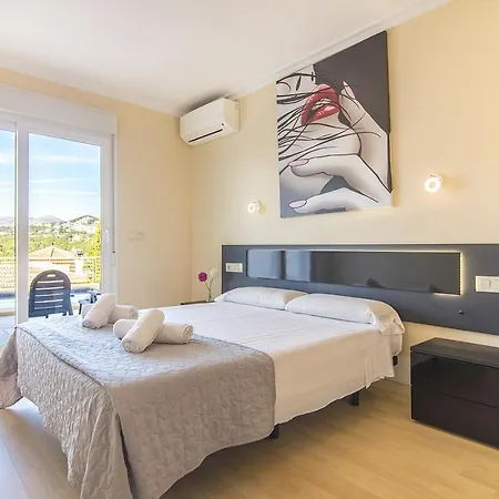 Villas Guzman - Naelle Villa *